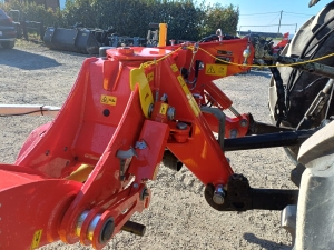 Faucheuse arrière Novacat 352 V 
