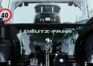 Deutz-Fahr Série 6 Warrior (STAGE V)