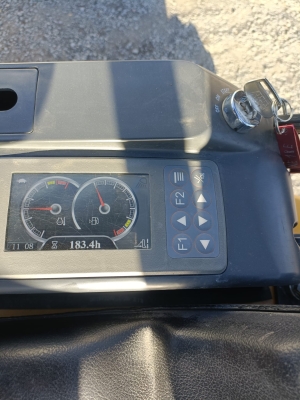 Mini-pelle XCMG XE18E