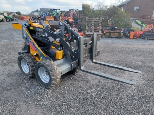 Chargeur Skid Giant GS900