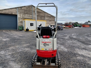 Takeuchi TB210R