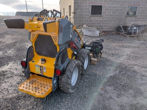 Chargeur Skid Giant GS900