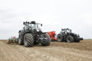 Photo de Deutz-Fahr 7250 TTV Warrior (STAGE V)