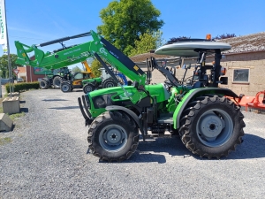Photo de Deutz 4080E avec chargeur 