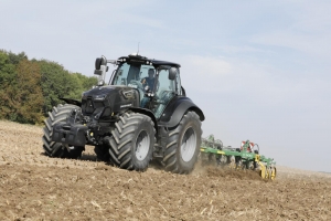 Deutz-Fahr 7250 TTV Warrior (STAGE V)