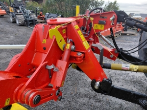 Faucheuse arrière Pöttinger Novacat 302