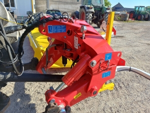Faucheuse arrière Novacat 352 V 