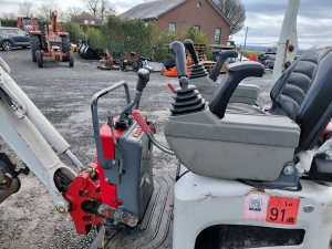 Takeuchi TB210R