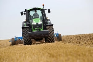 Deutz-Fahr Série 9 (STAGE V)