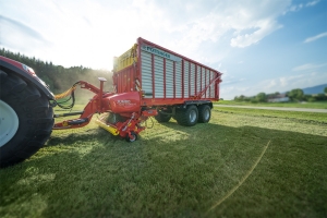 Photo de Pöttinger JUMBO COMBILINE